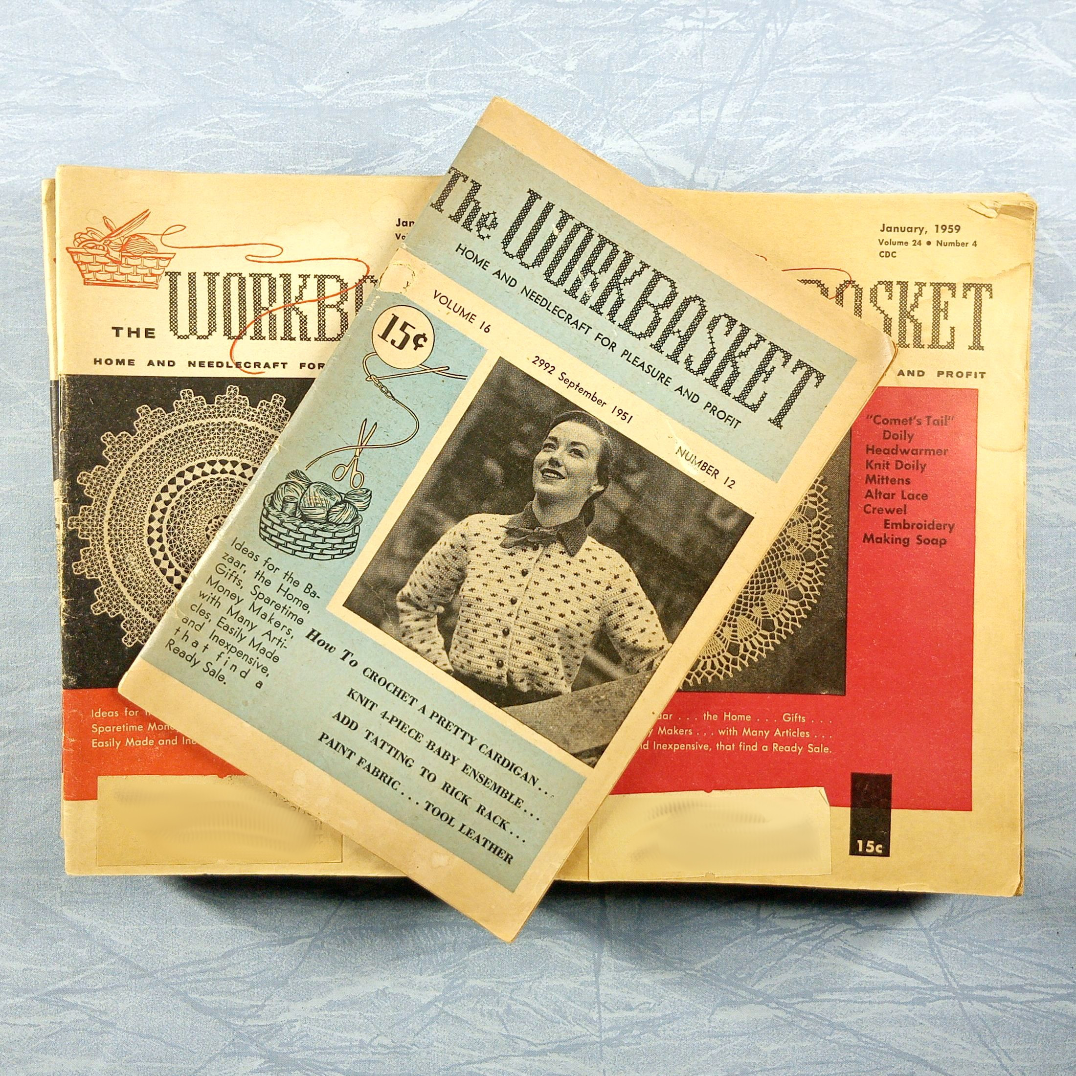 Lot of 24 Vintage 1951/1958/1959 The Workbasket Mini Craft Magazines