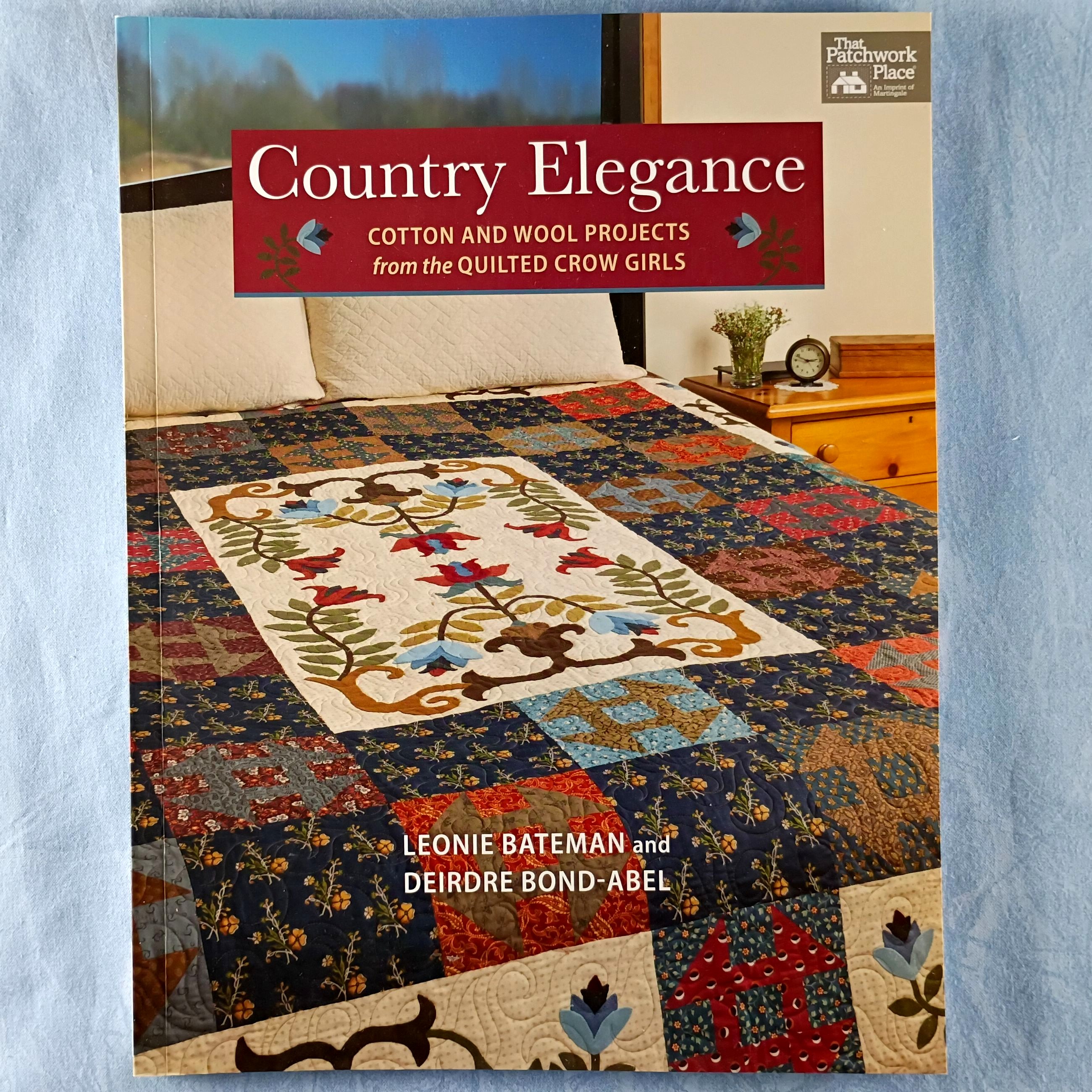 Book - Leonie Bateman and Deirdre Bond-Abel Country Elegance Quilting