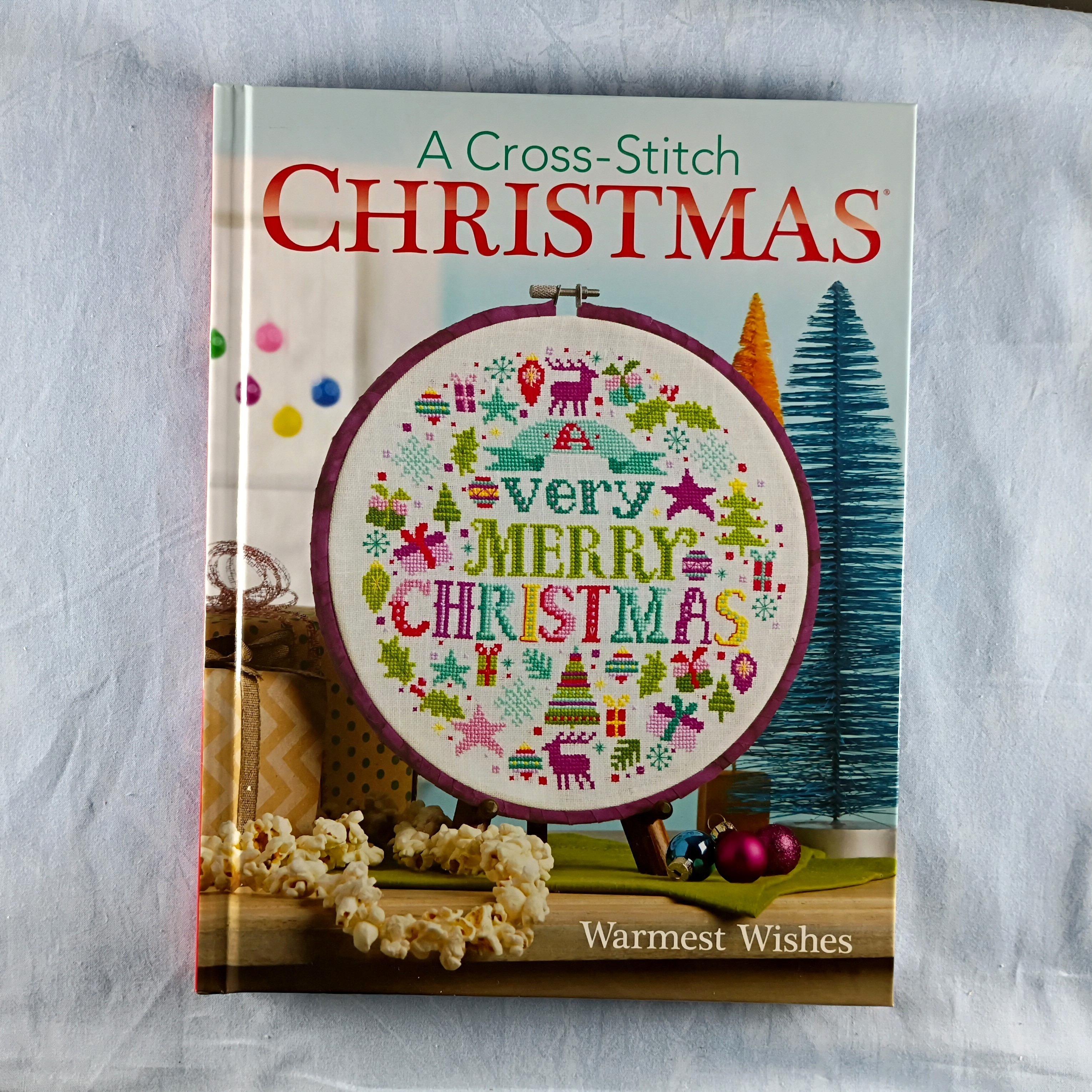 Book - Craftways A Cross Stitch Christmas Warmest Wishes (hardcover)